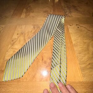 Silk Tie in Lime Green, White & Navy, Vibrant Spring/Summer Tie! ☀️☀️☀️